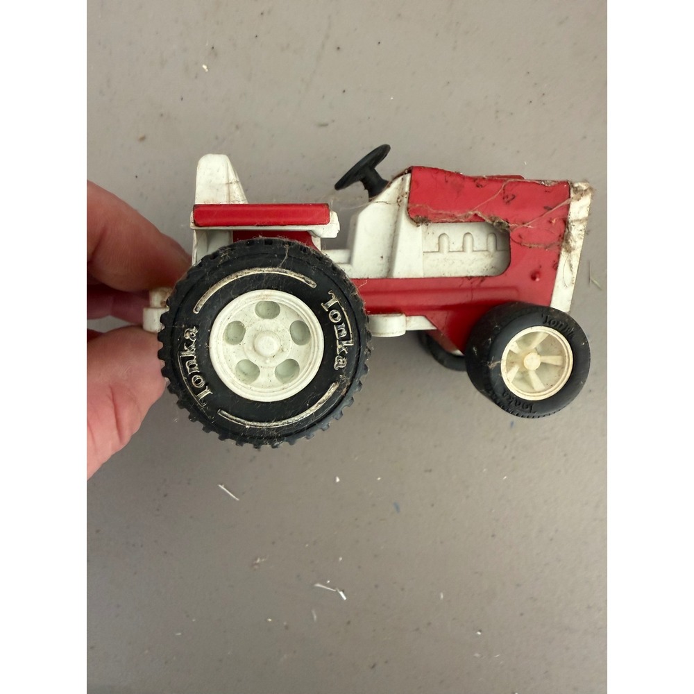 Vintage Tonka Red White Plastic Toy Tractor Farm Vehicle Collectible